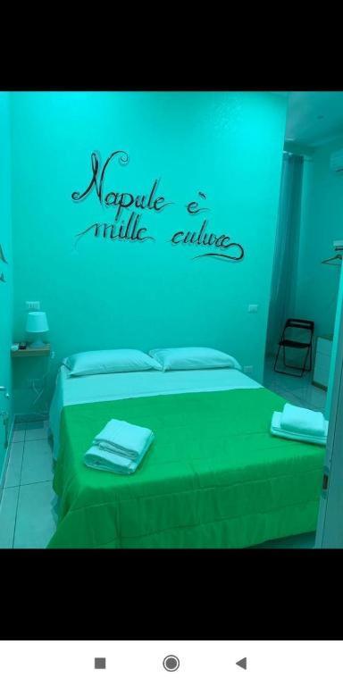 Guesthouse Re Ferdinando Napoli Eksteriør bilde